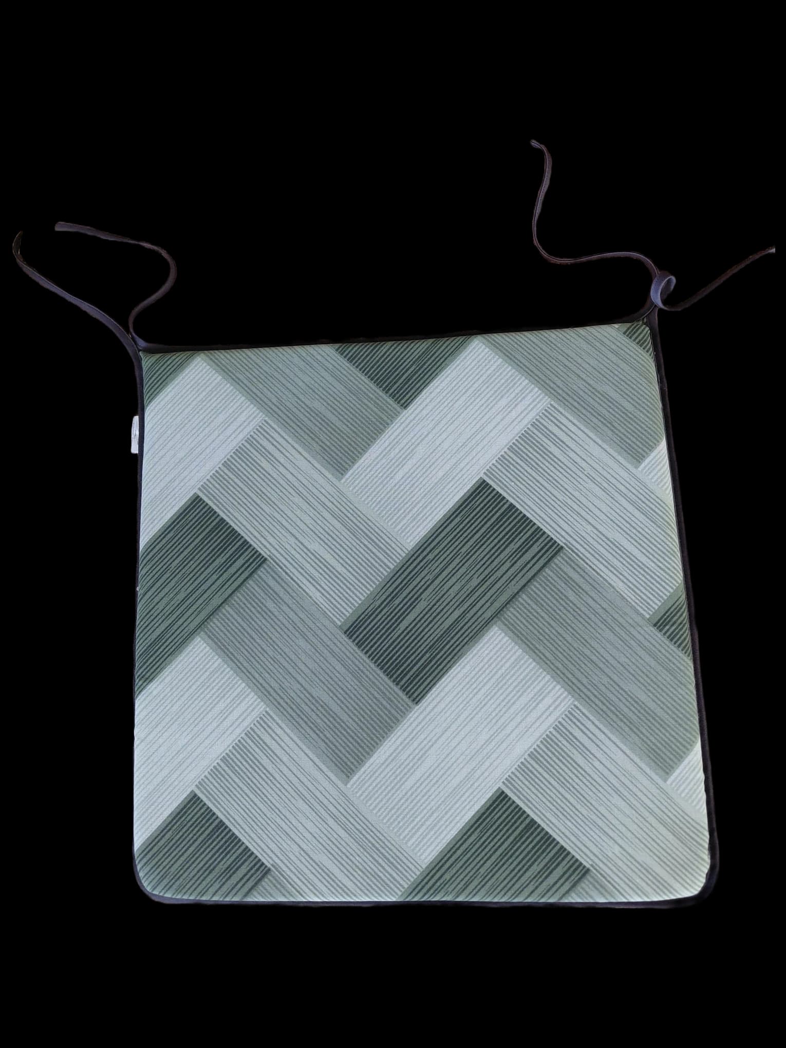 Sedalica 40×40×3 — Zelena pletenica